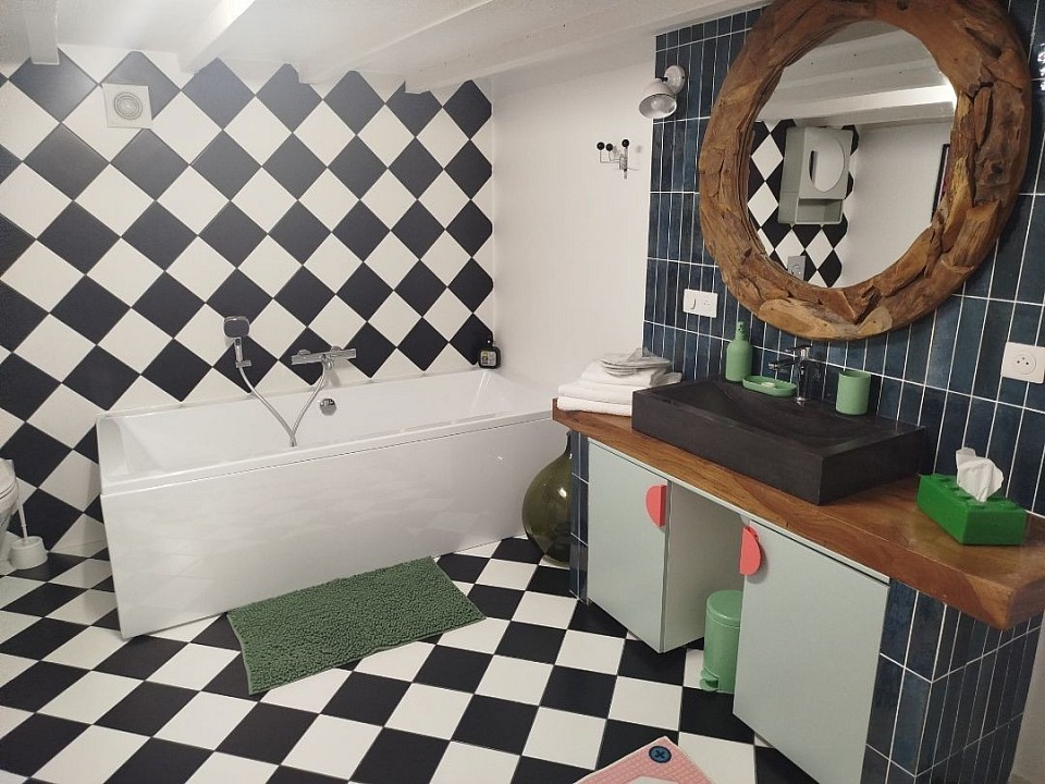 GRANDE SALLE DE BAIN